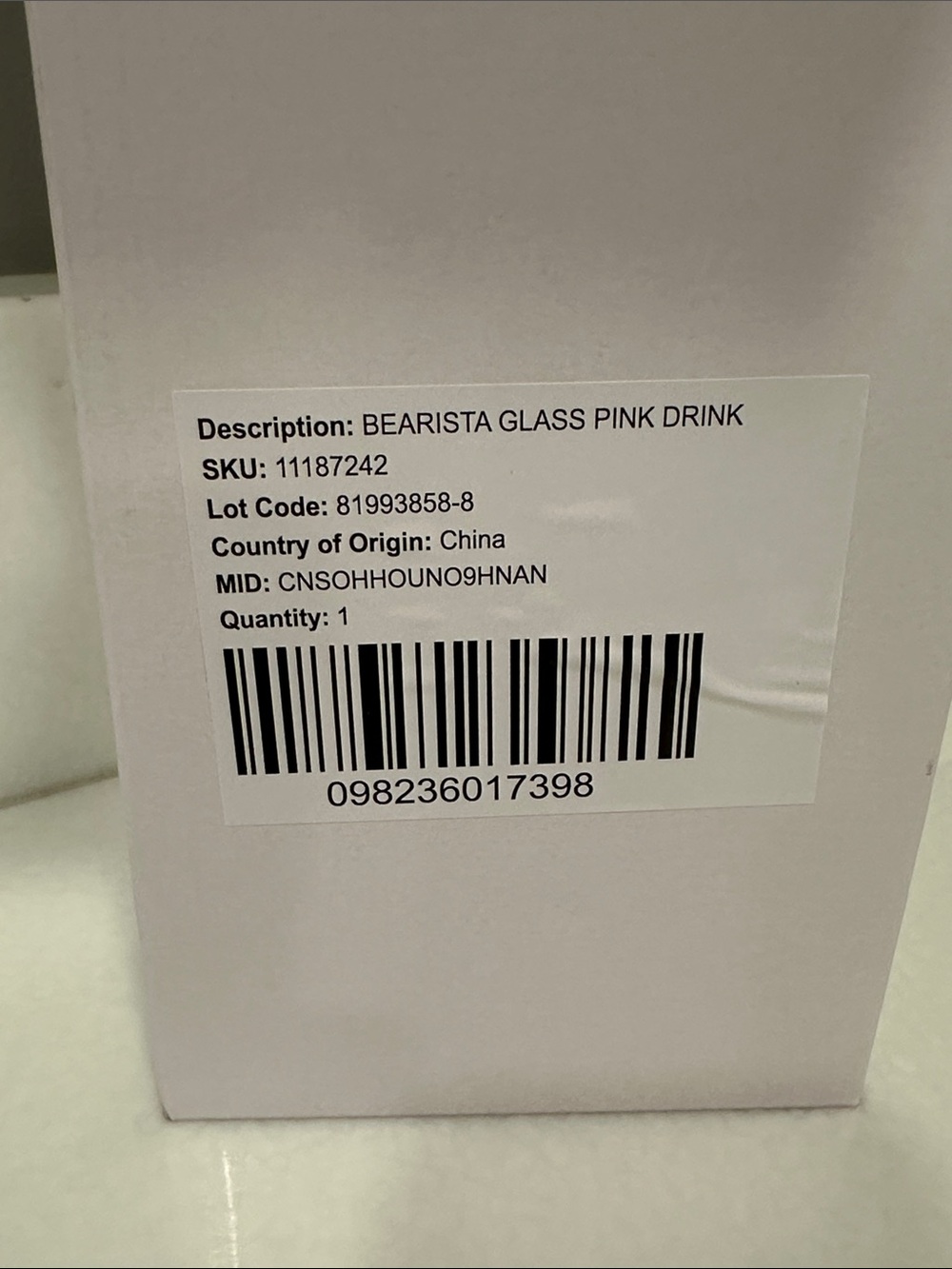 Limited-Edition Bearista™ Glass Cold Cup, 20 ounce Pink Collection Summer 2026 - Picture 7 of 16